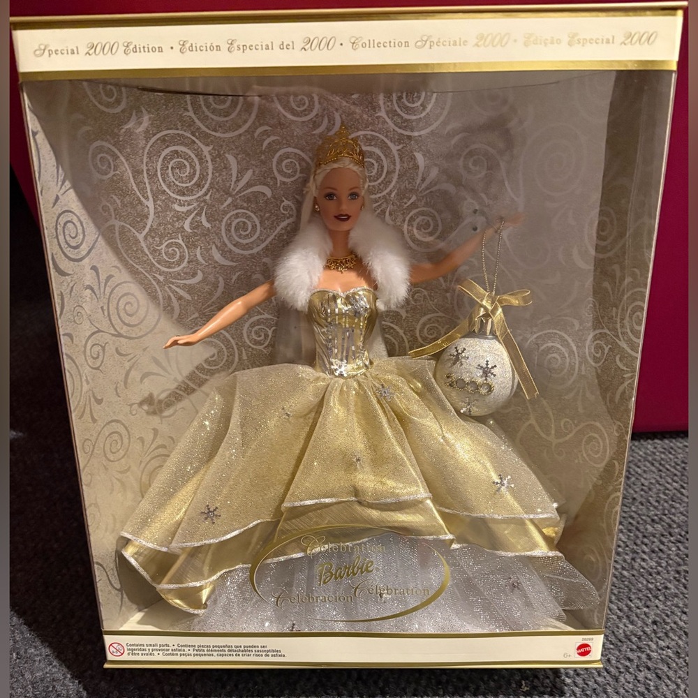 Barbie Doll Holiday Celebration Special Edition 2000 Millennium Gold Unopened